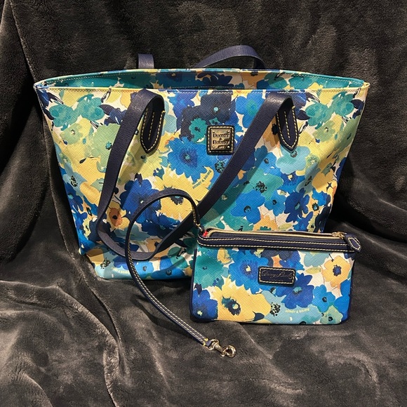 Dooney & Bourke Bags Rare Dooney Bourke Somerset Watercolor Tote